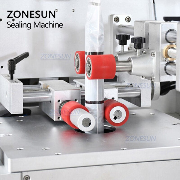 ZONESUN ZS-STB150 Automatic Plastic Bottle Sleeve Labeling Machine Line PET PVC Film Shrink Labeling Machine Packing Machine